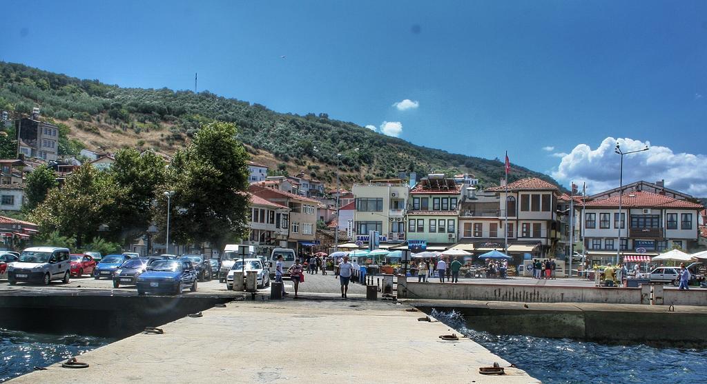 Tirilye Evi Otel Zeytinbagi Eksteriør bilde