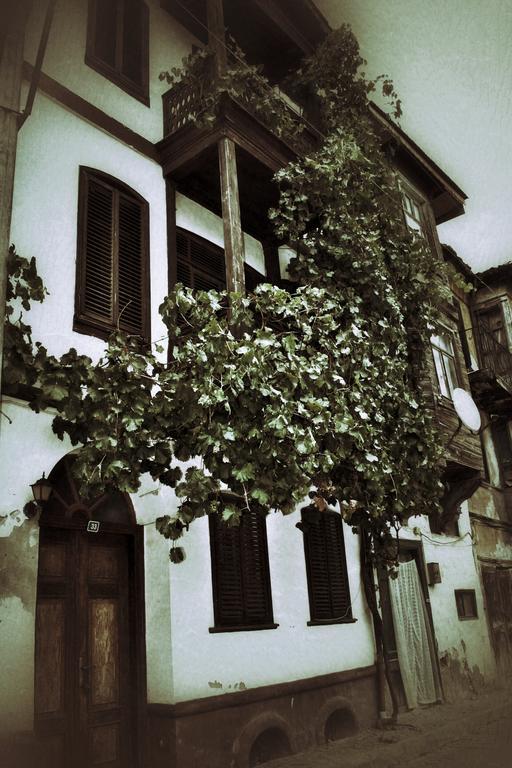 Tirilye Evi Otel Zeytinbagi Eksteriør bilde
