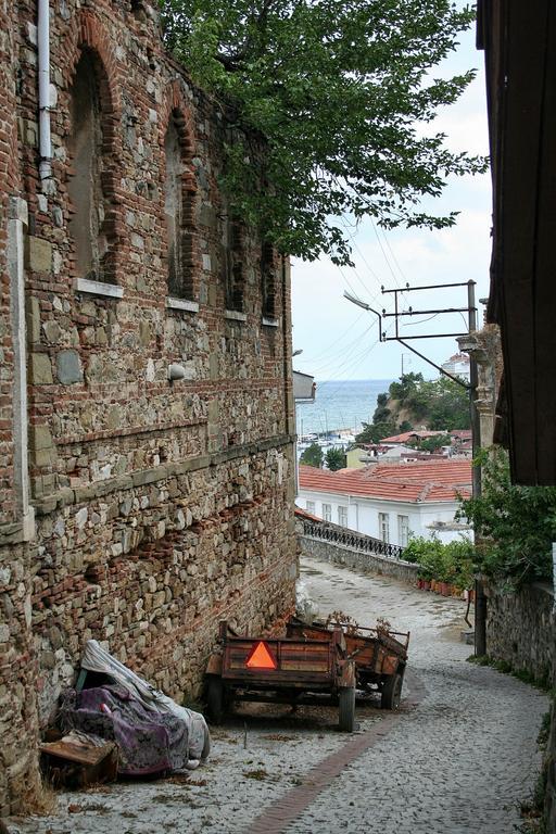 Tirilye Evi Otel Zeytinbagi Eksteriør bilde